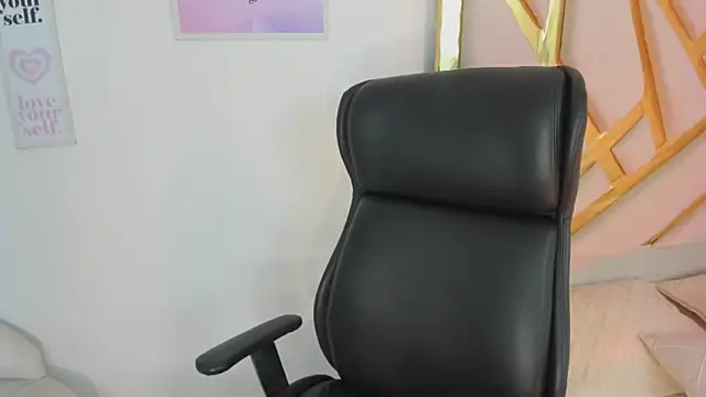 LanaJones  online show from 05-28-26, 01:19