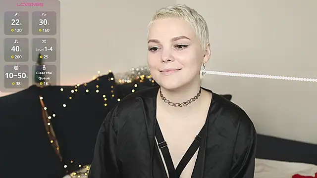 LikaBerry1 online show from 12-30-24, 08:36