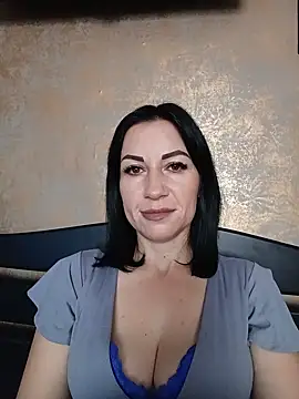 FireLily332 online show from 02-02-25, 09:19