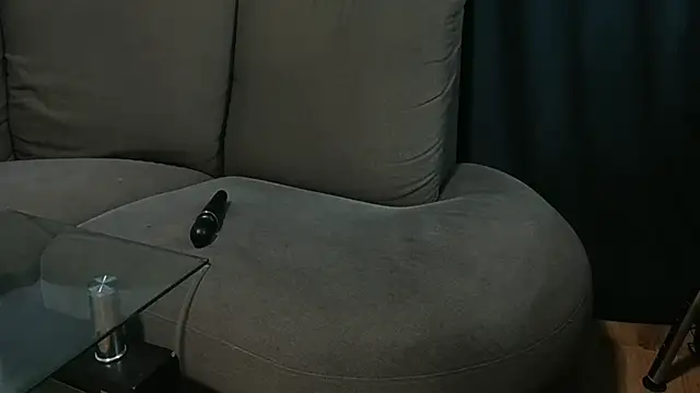 MiliExteraaa online show from 01-21-25, 11:24