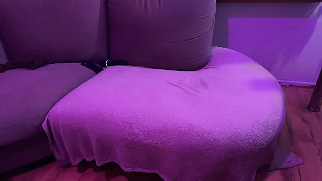 MiliExteraaa online show from 03-15-25, 03:18