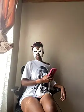 Snapshot of alicia_loveraw chatting on 03-27-26, 07:47 alicia loveraw online show from 03-27-26, 07:47