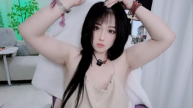 Vaness-a online show from 12-15-25, 05:06