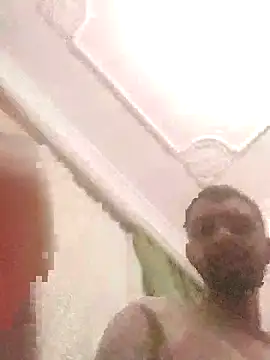 Snapshot of Hazembahloul chatting on 05-13-26, 11:55 Hazembahloul online show from 05-13-26, 11:55