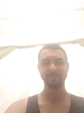 Snapshot of Hazembahloul chatting on 06-24-26, 11:15 Hazembahloul online show from 06-24-26, 11:15