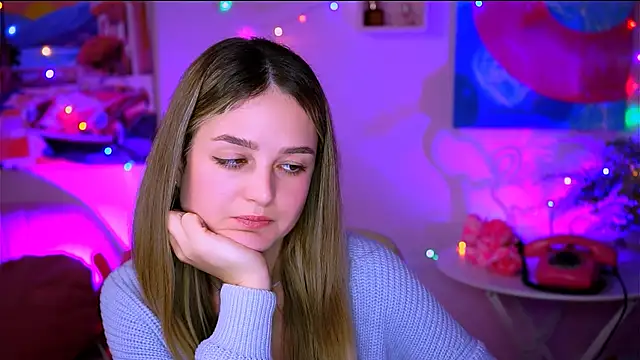 Snapshot of DeboraLarson chatting on 02-07-25, 06:45 DeboraLarson online show from 02-07-25, 06:45