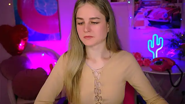 Snapshot of DeboraLarson chatting on 03-11-25, 04:10 DeboraLarson online show from 03-11-25, 04:10