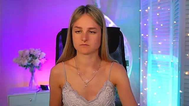 DeboraLarson online show from 03-27-26, 08:26