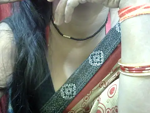 HOT-SEEMAA online show from 11-06-25, 03:13