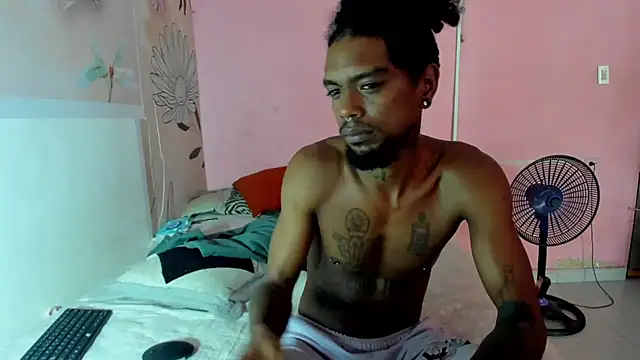 bigblackhotx1 online show from 05-31-26, 12:56