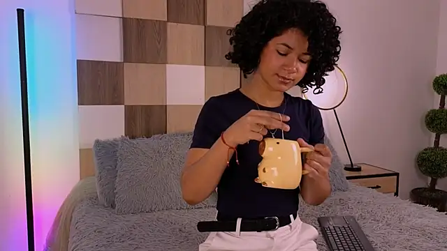 Adele Carter  online show from 11-07-25, 11:32