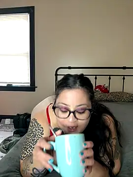 tillymarie34 online show from 09-23-25, 03:48