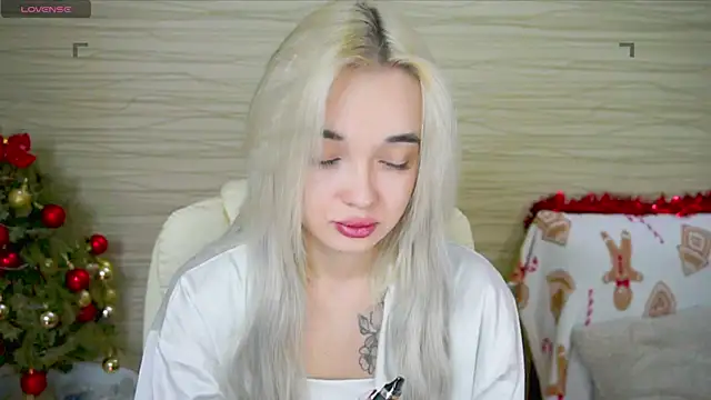 Ashley S online show from 01-24-25, 11:02