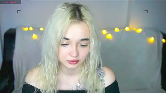 Ashley S online show from 11-16-25, 11:10