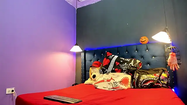 Salomon koude online show from 10-31-25, 05:47