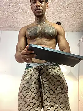 Salomon koude online show from 04-01-26, 04:02