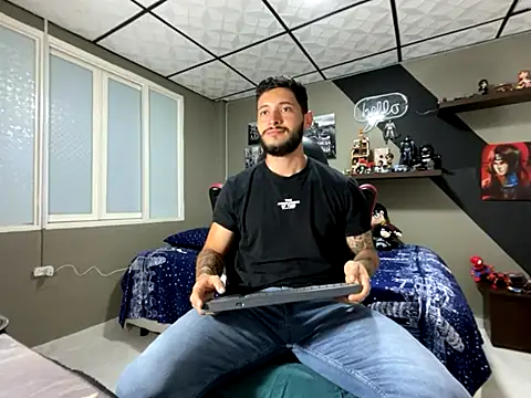 marcel crawford96 online show from 11-16-25, 01:17