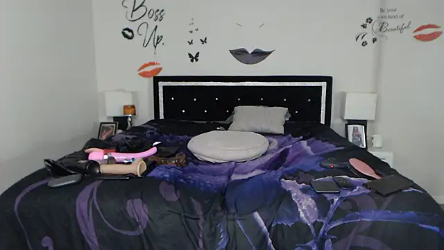 Snapshot of chocolatefantasyxxox chatting on 12-05-24, 04:09 chocolatefantasyxxox online show from 12-05-24, 04:09