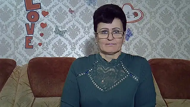 PaulaGolden online show from 01-09-26, 05:15