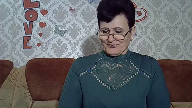 PaulaGolden online show from 01-10-26, 05:48