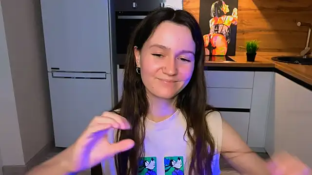 Snapshot of ameli_moon chatting on 03-22-25, 05:52 ameli moon online show from 03-22-25, 05:52