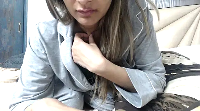 Snapshot of trippy_tina chatting on 01-29-25, 12:01 trippy tina online show from 01-29-25, 12:01