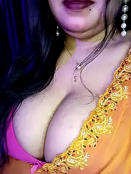 Suhanakhan00 online show from 02-22-25, 07:47