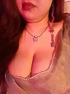 Snapshot of Suhanakhan00 chatting on 08-06-26, 05:48 Suhanakhan00 online show from 08-06-26, 05:48