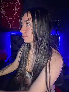 Sophie LS online show from 03-26-26, 01:28