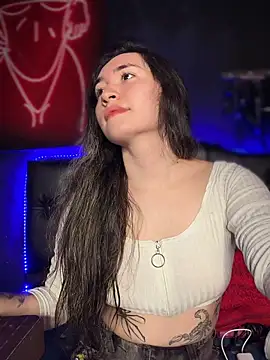 Sophie LS online show from 05-05-26, 07:55