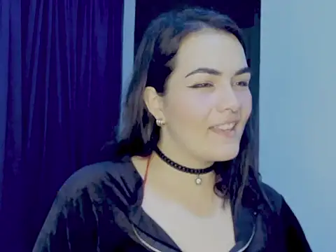 Snapshot of Babe-sofi chatting on 06-25-26, 05:12 Babe-sofi online show from 06-25-26, 05:12