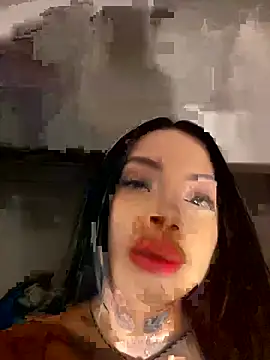 Snapshot of Alissfressa chatting on 07-20-26, 05:22 Alissfressa online show from 07-20-26, 05:22
