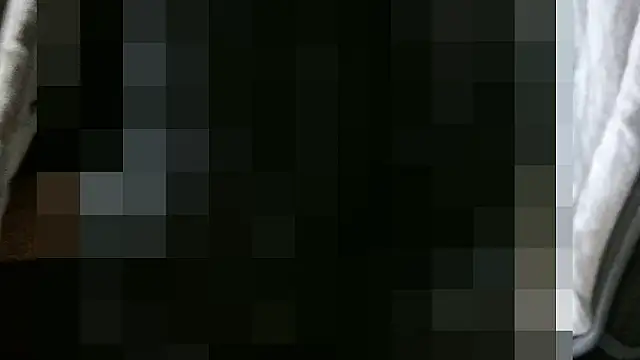 Snapshot of cinnabar_red chatting on 04-20-26, 01:03 cinnabar red online show from 04-20-26, 01:03