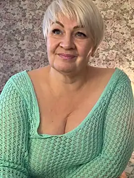 Laura Millf online show from 03-04-25, 03:15