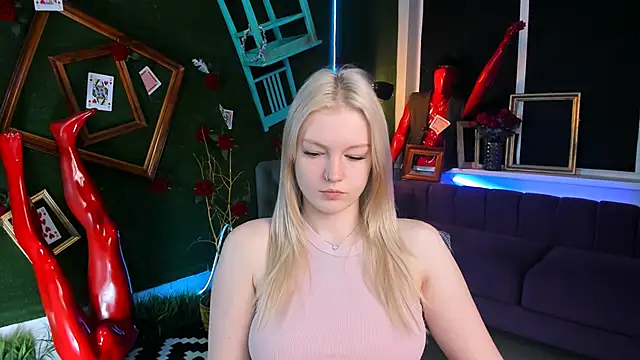 Snapshot of GraceGlamour chatting on 11-07-25, 05:07 GraceGlamour online show from 11-07-25, 05:07