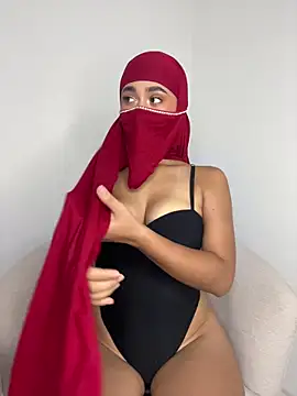 Snapshot of Julie_Markk chatting on 06-30-26, 06:25 Julie Markk online show from 06-30-26, 06:25