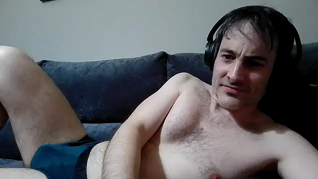 Snapshot of basquehotboy chatting on 01-18-25, 08:19 basquehotboy online show from 01-18-25, 08:19