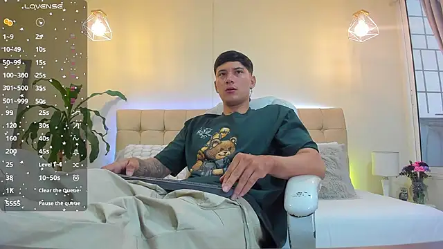 Damian23   online show from 01-16-25, 12:20