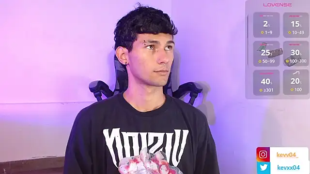 Snapshot of Alexx_tc chatting on 11-26-25, 05:08 Alexx tc online show from 11-26-25, 05:08