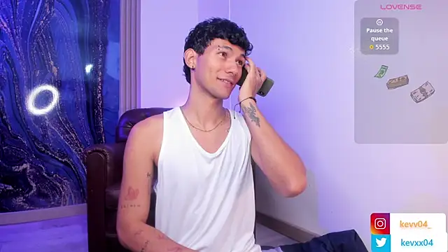 Snapshot of Alexx_tc chatting on 11-29-25, 06:05 Alexx tc online show from 11-29-25, 06:05