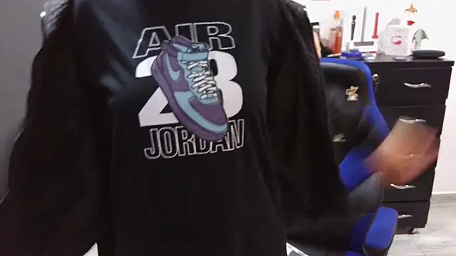 thomascooper7 online show from 01-31-25, 06:46