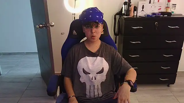 thomascooper7 online show from 02-18-25, 10:03