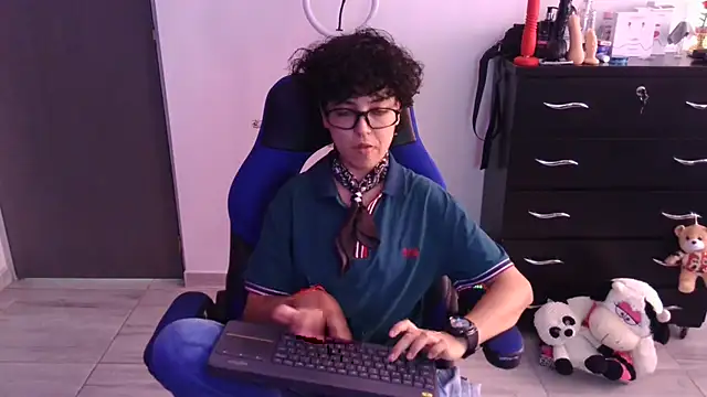 thomascooper7 online show from 03-17-26, 08:12