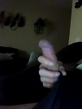 Snapshot of huego79 chatting on 11-02-25, 02:19 huego79 online show from 11-02-25, 02:19