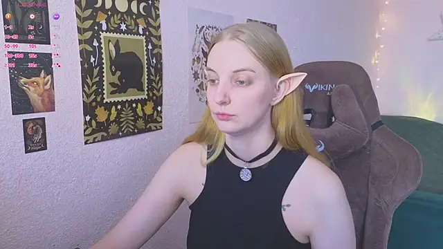 Fluffy muffin  online show from 04-02-26, 09:29