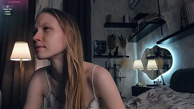 Snapshot of AnitaaClark chatting on 10-05-25, 07:23 AnitaaClark online show from 10-05-25, 07:23