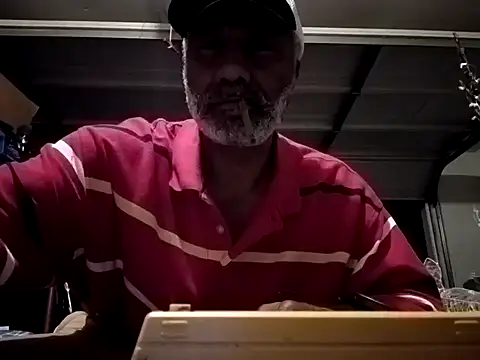 Snapshot of yasohw chatting on 02-06-25, 05:14 yasohw online show from 02-06-25, 05:14