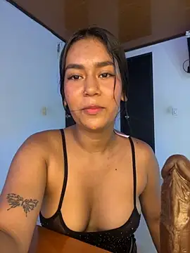 ALANAH KITTY online show from 10-23-25, 08:07