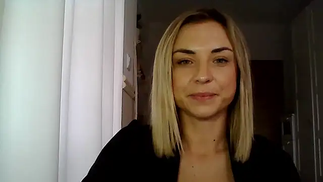 Snapshot of ashley_xlove chatting on 12-04-24, 10:46 ashley xlove online show from 12-04-24, 10:46