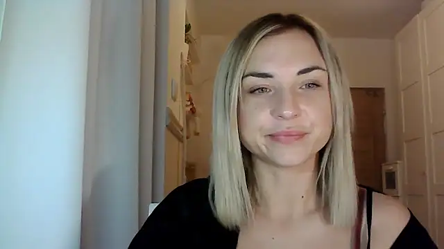 Snapshot of ashley_xlove chatting on 12-04-24, 02:48 ashley xlove online show from 12-04-24, 02:48